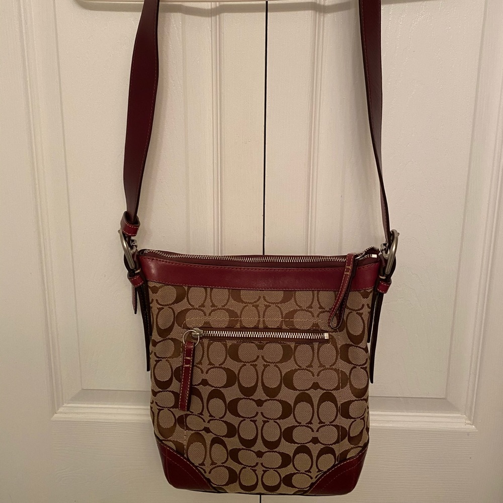 Brand New Coach Purse with dust bag